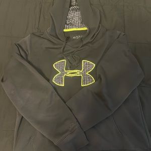 Under armour sweatshirt